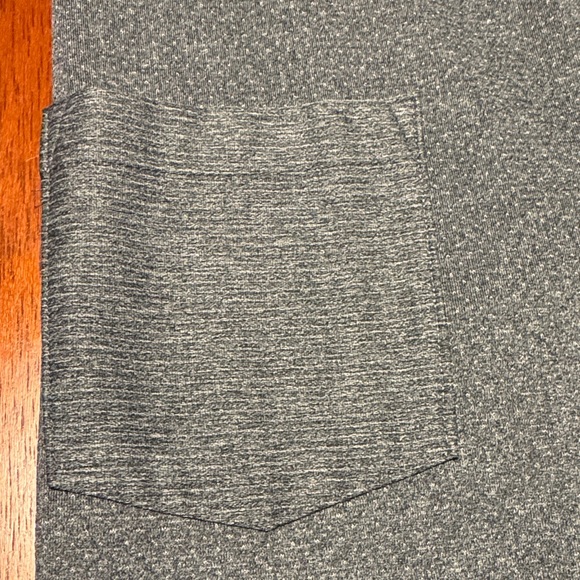 VUORI
MEN'S TRADEWIND PERFORMANCE TEE - Picture 10 of 11